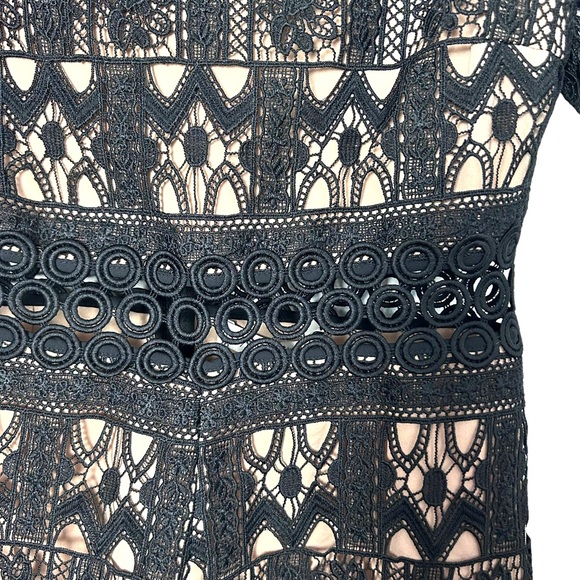 Alexis ALEXANDRIA SHORT-SLEEVE LACE ROMPER, BLACK NWT SIZE MEDIUM - Picture 3 of 10